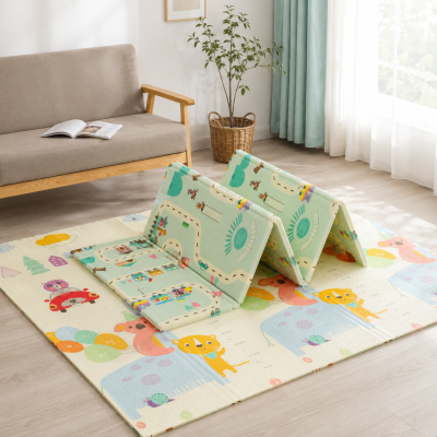 Бебешка кошара за игра 120×120 + 3 ПОДАРЪКА – Двулицево Килимче с XPE Пяна, ТОПКИ за игра и ДРЪЖКИ за изправяне| Просторна, безопасна и сгъваема кошара за бебе и малко дете, лесна за почистване, подходяща за дом и двор, изгодна цена