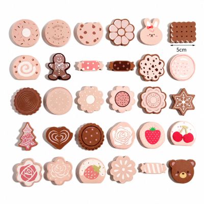 Дървена Монтесори Играчка GINGER HOME, Нахрани Зайчето и Мечето с Бисквитки, за Фина Моторика, 35 Части