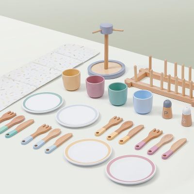 Детски Дървен Сервиз за Хранене 33 части GINGER HOME – Комплект за Ролева Игра с Чинии, Чаши, Прибори и Поставки