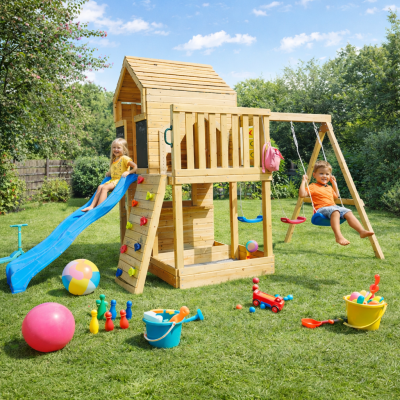 Голяма Детска Дървена Къщичка GINGER HOME за Двор с Пързалка, 2 Люлки, Катерушка и Пясъчник – 250×150×267 см